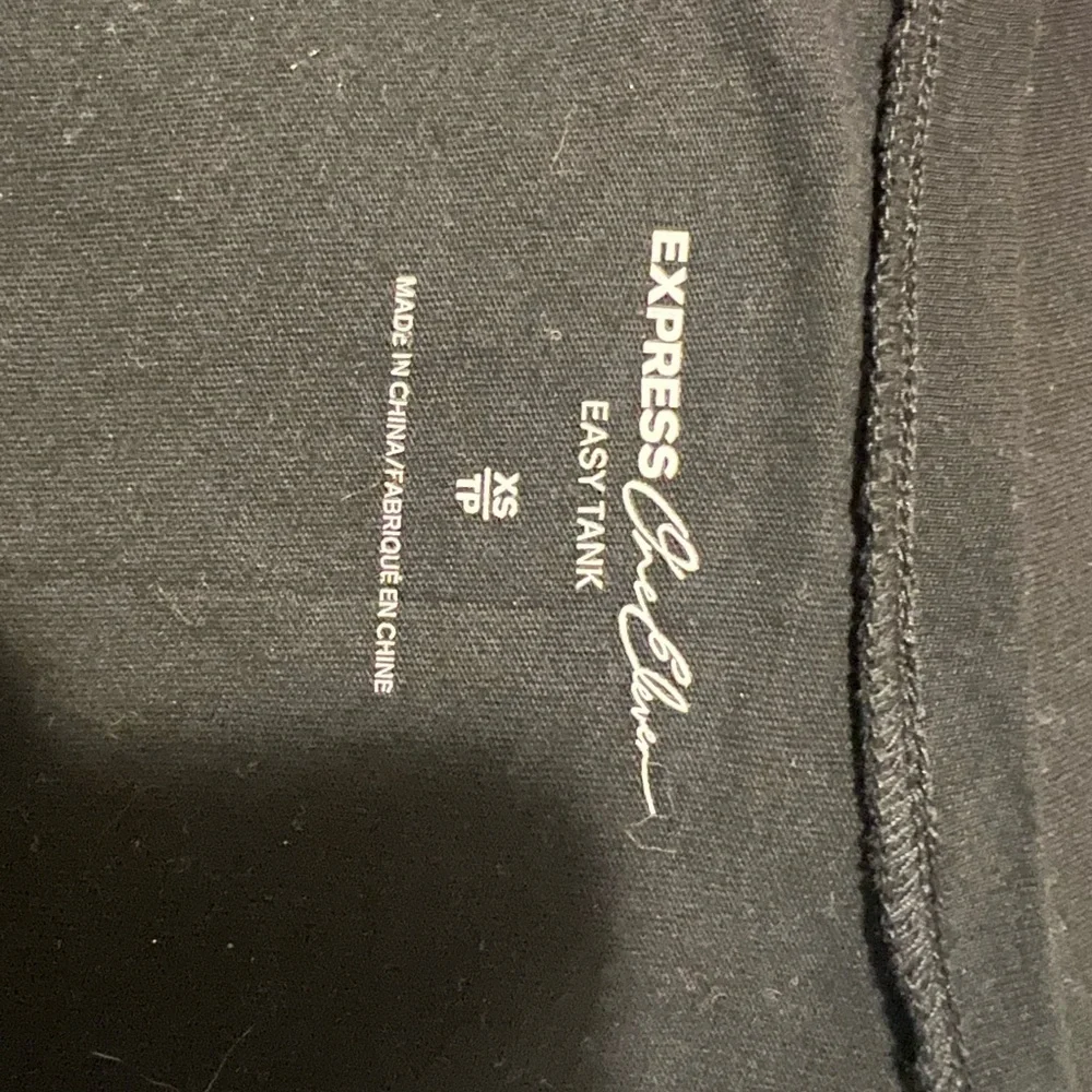 Black Sequin Sleeveless Top - Picture 3 of 3